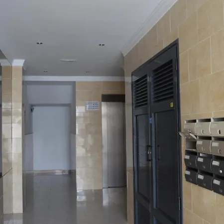 Bright, Modern Apartment In The Heart Of Arrecife Exterior photo